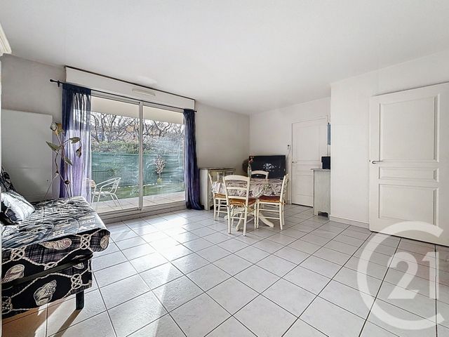 Appartement T2 à vendre - 2 pièces - 45.65 m2 - MARSEILLE - 13008 - PROVENCE-ALPES-COTE-D-AZUR - Century 21 Can Transactions