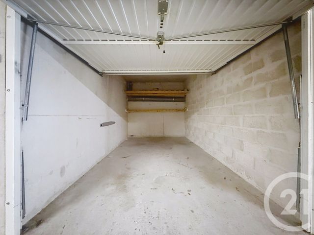 Appartement T2 à vendre - 2 pièces - 45.65 m2 - MARSEILLE - 13008 - PROVENCE-ALPES-COTE-D-AZUR - Century 21 Can Transactions