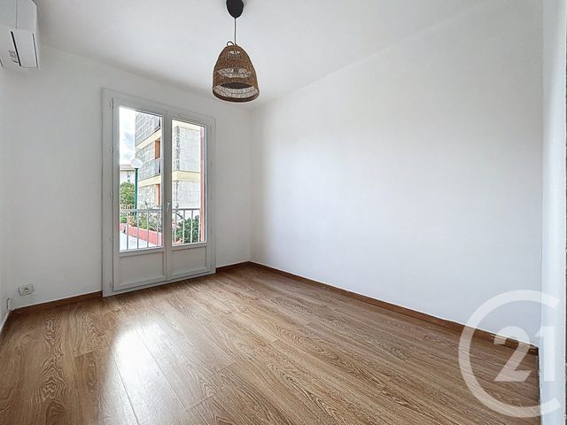 Appartement T3 à louer - 3 pièces - 57.32 m2 - MARSEILLE - 13008 - PROVENCE-ALPES-COTE-D-AZUR - Century 21 Can Transactions