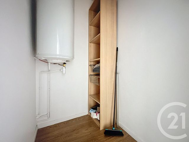 Appartement T3 à louer - 3 pièces - 57.32 m2 - MARSEILLE - 13008 - PROVENCE-ALPES-COTE-D-AZUR - Century 21 Can Transactions