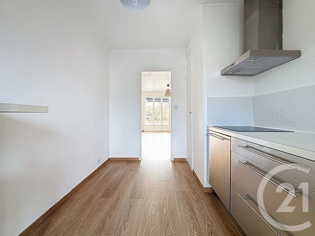 Appartement T3 à louer - 3 pièces - 57.32 m2 - MARSEILLE - 13008 - PROVENCE-ALPES-COTE-D-AZUR - Century 21 Can Transactions