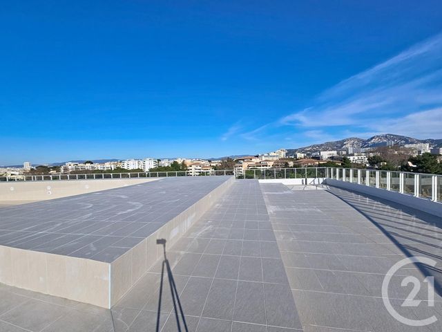Appartement T2 à vendre - 2 pièces - 37.5 m2 - MARSEILLE - 13008 - PROVENCE-ALPES-COTE-D-AZUR - Century 21 Can Transactions