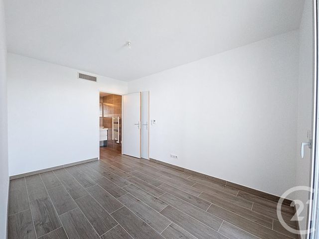 Appartement T2 à vendre - 2 pièces - 37.5 m2 - MARSEILLE - 13008 - PROVENCE-ALPES-COTE-D-AZUR - Century 21 Can Transactions