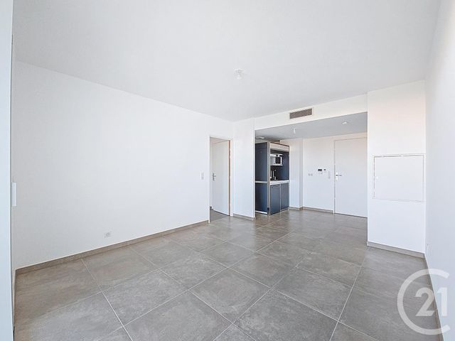 Appartement T2 à vendre - 2 pièces - 37.5 m2 - MARSEILLE - 13008 - PROVENCE-ALPES-COTE-D-AZUR - Century 21 Can Transactions