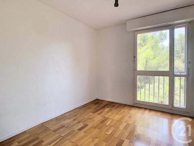 Appartement T5 à louer - 5 pièces - 98.24 m2 - MARSEILLE - 13009 - PROVENCE-ALPES-COTE-D-AZUR - Century 21 Can Transactions