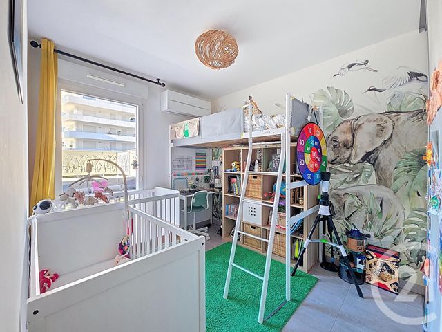 Appartement T3 à vendre - 3 pièces - 60.0 m2 - MARSEILLE - 13009 - PROVENCE-ALPES-COTE-D-AZUR - Century 21 Can Transactions