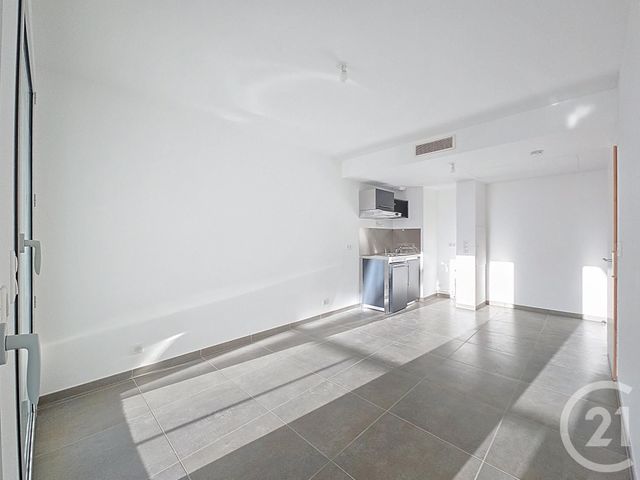 Appartement T2 à vendre - 2 pièces - 35.2 m2 - MARSEILLE - 13008 - PROVENCE-ALPES-COTE-D-AZUR - Century 21 Can Transactions