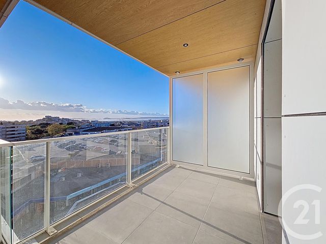 Appartement T2 à vendre - 2 pièces - 35.2 m2 - MARSEILLE - 13008 - PROVENCE-ALPES-COTE-D-AZUR - Century 21 Can Transactions