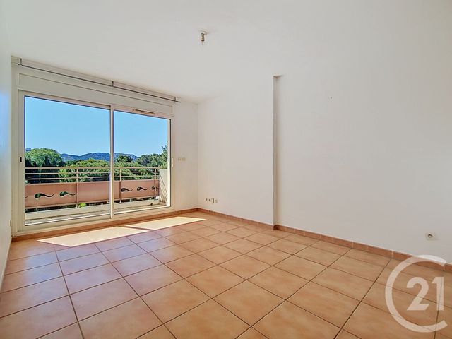Appartement T3 à vendre - 3 pièces - 51.2 m2 - MARSEILLE - 13008 - PROVENCE-ALPES-COTE-D-AZUR - Century 21 Can Transactions