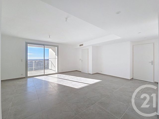 Appartement T4 à vendre - 4 pièces - 91.1 m2 - MARSEILLE - 13008 - PROVENCE-ALPES-COTE-D-AZUR - Century 21 Can Transactions