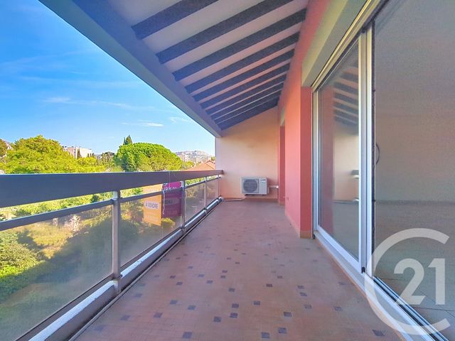 Appartement T3 à vendre - 3 pièces - 79.5 m2 - MARSEILLE - 13008 - PROVENCE-ALPES-COTE-D-AZUR - Century 21 Can Transactions