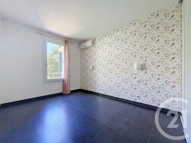 Appartement T3 à vendre - 3 pièces - 81.45 m2 - MARSEILLE - 13008 - PROVENCE-ALPES-COTE-D-AZUR - Century 21 Can Transactions