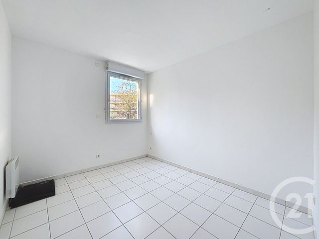 Appartement à louer - 3 pièces - 87.87 m2 - MARSEILLE - 13008 - PROVENCE-ALPES-COTE-D-AZUR - Century 21 Can Transactions