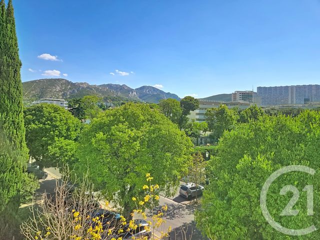 Appartement T4 à vendre - 4 pièces - 86.72 m2 - MARSEILLE - 13009 - PROVENCE-ALPES-COTE-D-AZUR - Century 21 Can Transactions