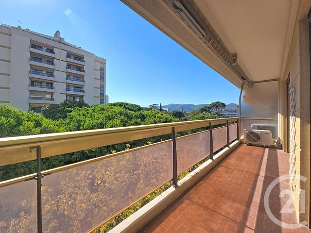 Appartement T4 à vendre - 4 pièces - 86.72 m2 - MARSEILLE - 13009 - PROVENCE-ALPES-COTE-D-AZUR - Century 21 Can Transactions