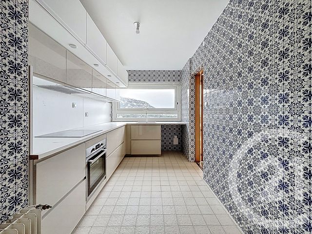 Appartement F6 à louer - 6 pièces - 152.35 m2 - MARSEILLE - 13008 - PROVENCE-ALPES-COTE-D-AZUR - Century 21 Can Transactions