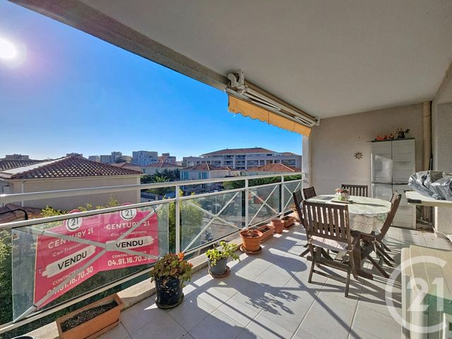 Appartement T3 à vendre - 3 pièces - 71.15 m2 - MARSEILLE - 13009 - PROVENCE-ALPES-COTE-D-AZUR - Century 21 Can Transactions