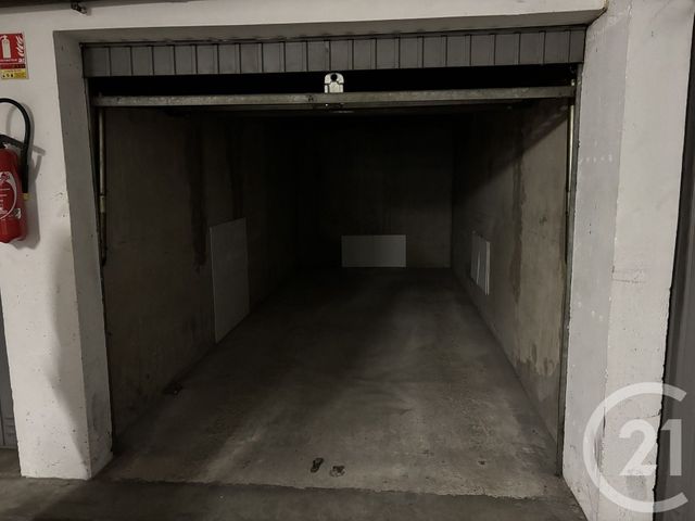 Parking à louer MARSEILLE
