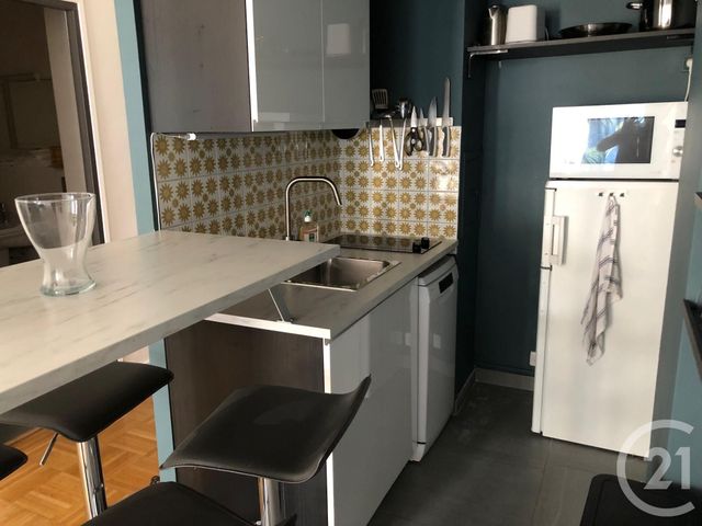 Appartement T1 à louer - 2 pièces - 34.0 m2 - MARSEILLE - 13008 - PROVENCE-ALPES-COTE-D-AZUR - Century 21 Can Transactions