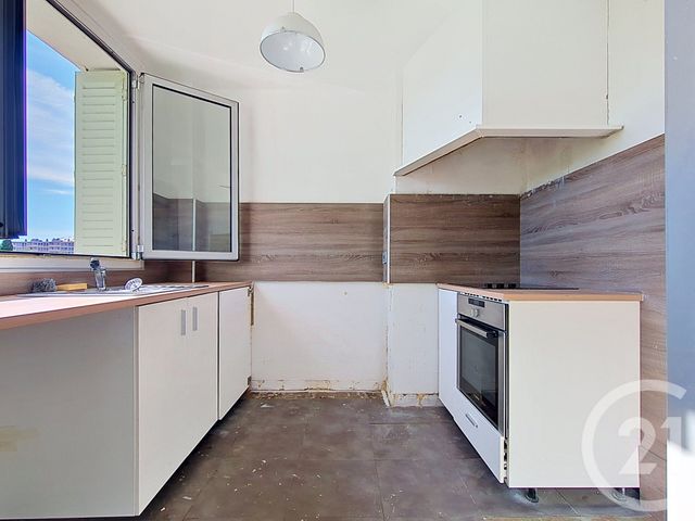 Appartement T3 à vendre - 3 pièces - 51.0 m2 - MARSEILLE - 13009 - PROVENCE-ALPES-COTE-D-AZUR - Century 21 Can Transactions