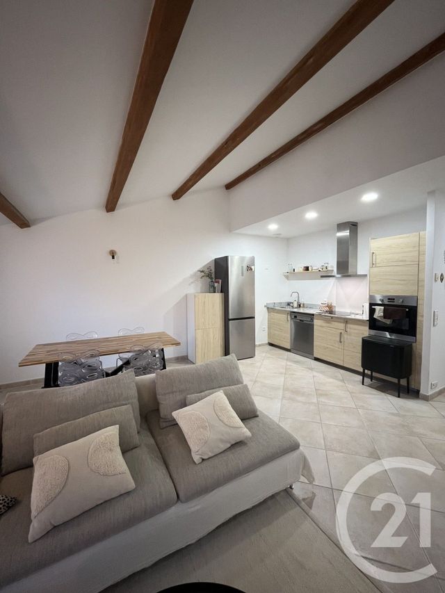 Appartement F2 à louer - 2 pièces - 60.0 m2 - MARSEILLE - 13008 - PROVENCE-ALPES-COTE-D-AZUR - Century 21 Can Transactions