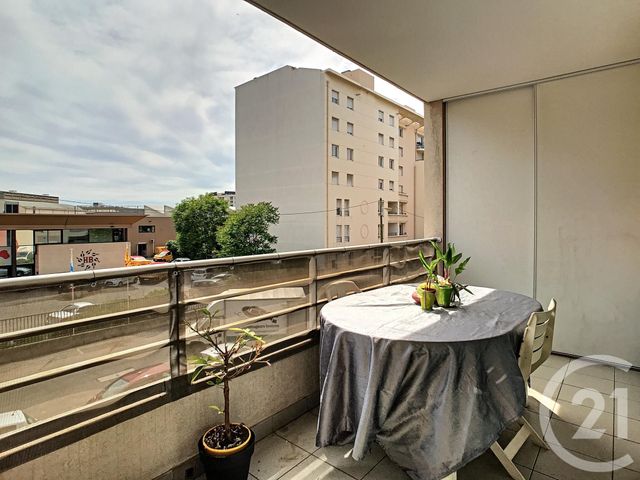 Appartement T2 à louer - 2 pièces - 41.52 m2 - MARSEILLE - 13010 - PROVENCE-ALPES-COTE-D-AZUR - Century 21 Can Transactions