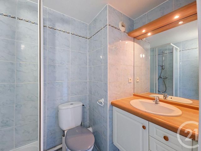 Appartement T1 à vendre - 1 pièce - 28.1 m2 - MARSEILLE - 13008 - PROVENCE-ALPES-COTE-D-AZUR - Century 21 Can Transactions