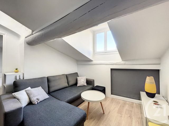 Appartement F2 à louer - 2 pièces - 35.36 m2 - MARSEILLE - 13006 - PROVENCE-ALPES-COTE-D-AZUR - Century 21 Can Transactions