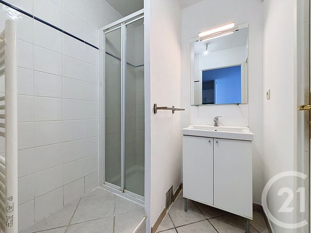 Appartement T2 à louer - 2 pièces - 45.79 m2 - MARSEILLE - 13008 - PROVENCE-ALPES-COTE-D-AZUR - Century 21 Can Transactions