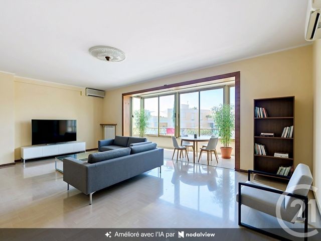 Appartement F4 à vendre - 4 pièces - 110.0 m2 - MARSEILLE - 13008 - PROVENCE-ALPES-COTE-D-AZUR - Century 21 Can Transactions