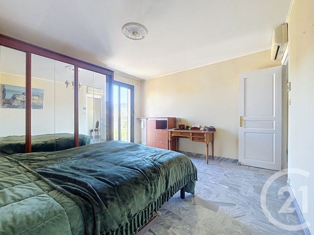 Appartement F4 à vendre - 4 pièces - 110.0 m2 - MARSEILLE - 13008 - PROVENCE-ALPES-COTE-D-AZUR - Century 21 Can Transactions