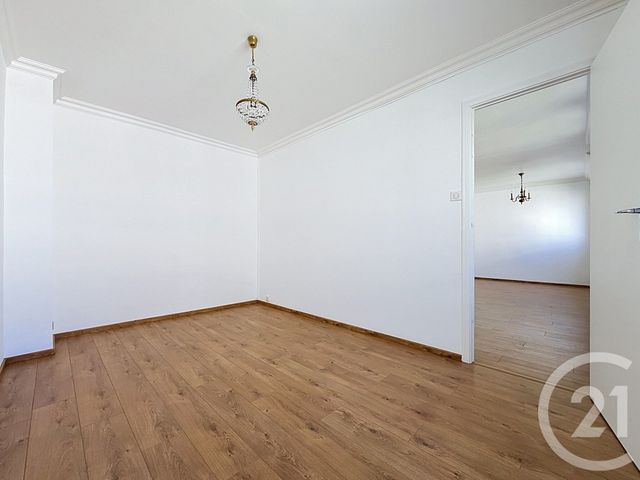 Appartement T2 à vendre - 3 pièces - 50.0 m2 - MARSEILLE - 13008 - PROVENCE-ALPES-COTE-D-AZUR - Century 21 Can Transactions