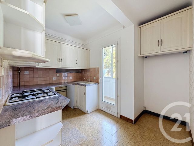 Appartement T2 à vendre - 3 pièces - 50.0 m2 - MARSEILLE - 13008 - PROVENCE-ALPES-COTE-D-AZUR - Century 21 Can Transactions