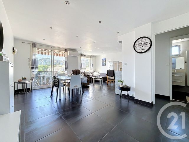 Appartement à louer MARSEILLE