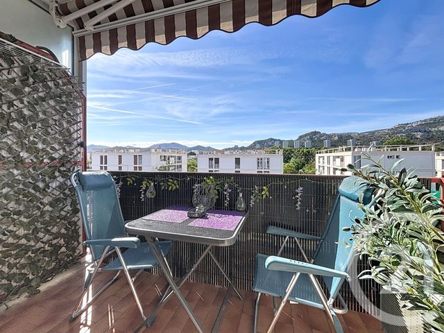 Appartement à louer - 2 pièces - 55.6 m2 - MARSEILLE - 13008 - PROVENCE-ALPES-COTE-D-AZUR - Century 21 Can Transactions