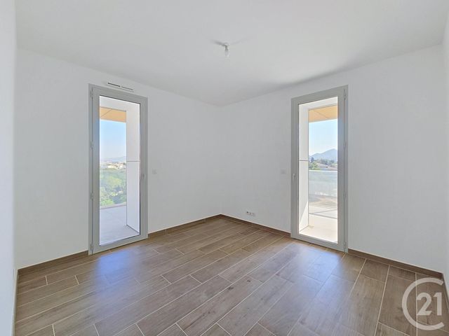 Appartement T3 à vendre - 3 pièces - 55.4 m2 - MARSEILLE - 13008 - PROVENCE-ALPES-COTE-D-AZUR - Century 21 Can Transactions