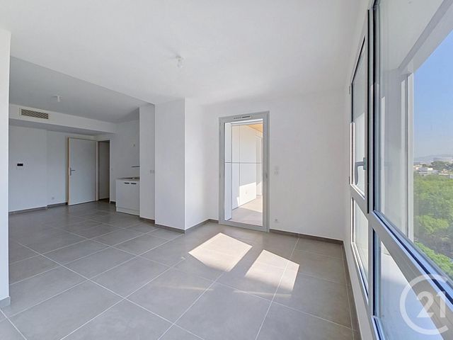 Appartement T3 à vendre - 3 pièces - 55.4 m2 - MARSEILLE - 13008 - PROVENCE-ALPES-COTE-D-AZUR - Century 21 Can Transactions
