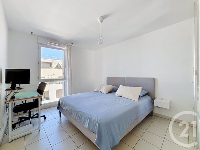 Appartement F3 à louer - 3 pièces - 59.06 m2 - MARSEILLE - 13009 - PROVENCE-ALPES-COTE-D-AZUR - Century 21 Can Transactions