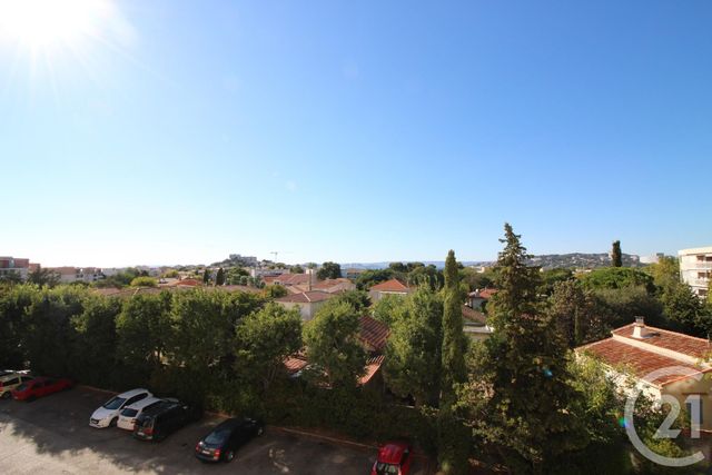 Appartement Studio à louer - 1 pièce - 33.09 m2 - MARSEILLE - 13008 - PROVENCE-ALPES-COTE-D-AZUR - Century 21 Can Transactions