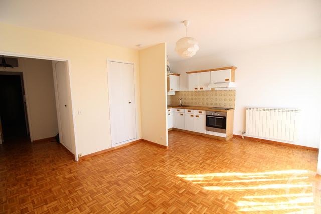 Appartement Studio à louer - 1 pièce - 33.09 m2 - MARSEILLE - 13008 - PROVENCE-ALPES-COTE-D-AZUR - Century 21 Can Transactions