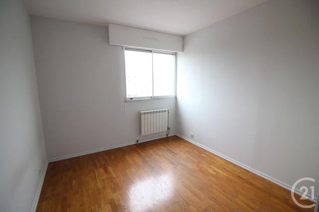 Appartement F5 à louer - 5 pièces - 101.0 m2 - MARSEILLE - 13008 - PROVENCE-ALPES-COTE-D-AZUR - Century 21 Can Transactions