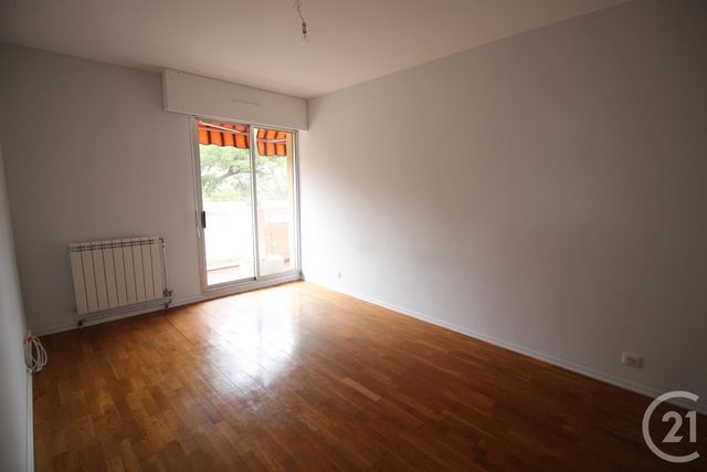 Appartement F5 à louer - 5 pièces - 101.0 m2 - MARSEILLE - 13008 - PROVENCE-ALPES-COTE-D-AZUR - Century 21 Can Transactions