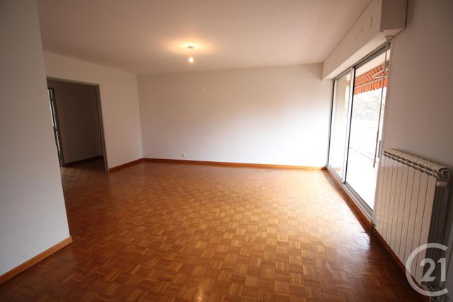 Appartement F5 à louer - 5 pièces - 101.0 m2 - MARSEILLE - 13008 - PROVENCE-ALPES-COTE-D-AZUR - Century 21 Can Transactions