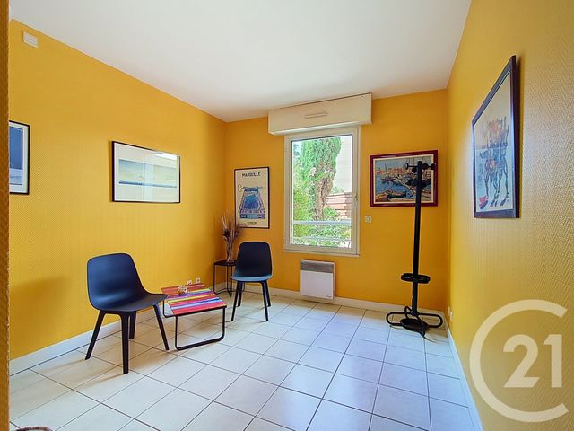Appartement T3 à vendre - 3 pièces - 73.55 m2 - MARSEILLE - 13008 - PROVENCE-ALPES-COTE-D-AZUR - Century 21 Can Transactions
