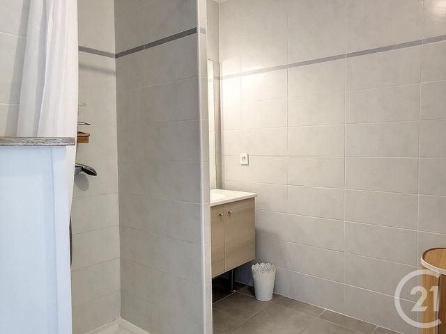 Appartement T2 à louer - 2 pièces - 46.3 m2 - MARSEILLE - 13008 - PROVENCE-ALPES-COTE-D-AZUR - Century 21 Can Transactions