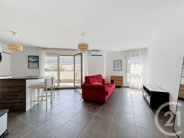 Appartement F2 à louer - 2 pièces - 48.1 m2 - MARSEILLE - 13009 - PROVENCE-ALPES-COTE-D-AZUR - Century 21 Can Transactions