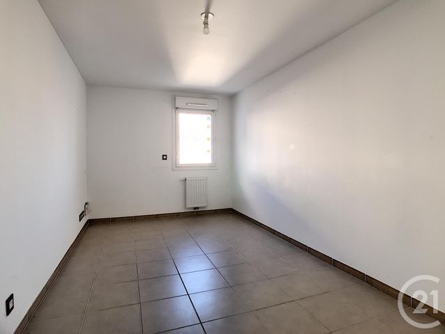 Appartement T2 à louer - 2 pièces - 39.69 m2 - MARSEILLE - 13005 - PROVENCE-ALPES-COTE-D-AZUR - Century 21 Can Transactions
