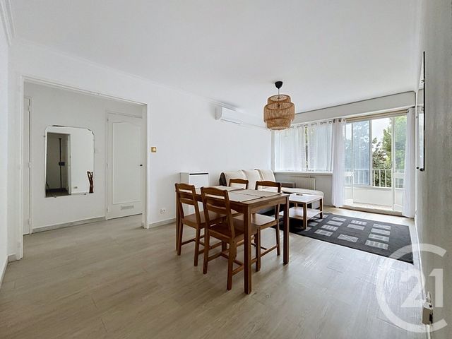 Appartement F3 à louer - 3 pièces - 54.24 m2 - MARSEILLE - 13009 - PROVENCE-ALPES-COTE-D-AZUR - Century 21 Can Transactions