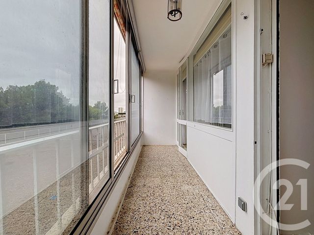 Appartement F3 à louer - 3 pièces - 54.24 m2 - MARSEILLE - 13009 - PROVENCE-ALPES-COTE-D-AZUR - Century 21 Can Transactions