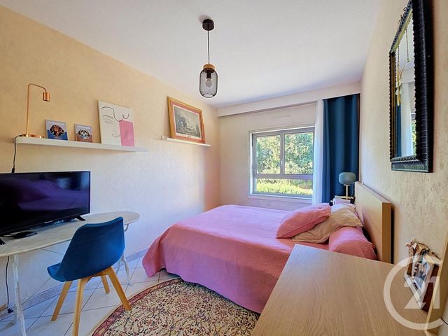 Appartement T3 à vendre - 3 pièces - 65.15 m2 - MARSEILLE - 13008 - PROVENCE-ALPES-COTE-D-AZUR - Century 21 Can Transactions